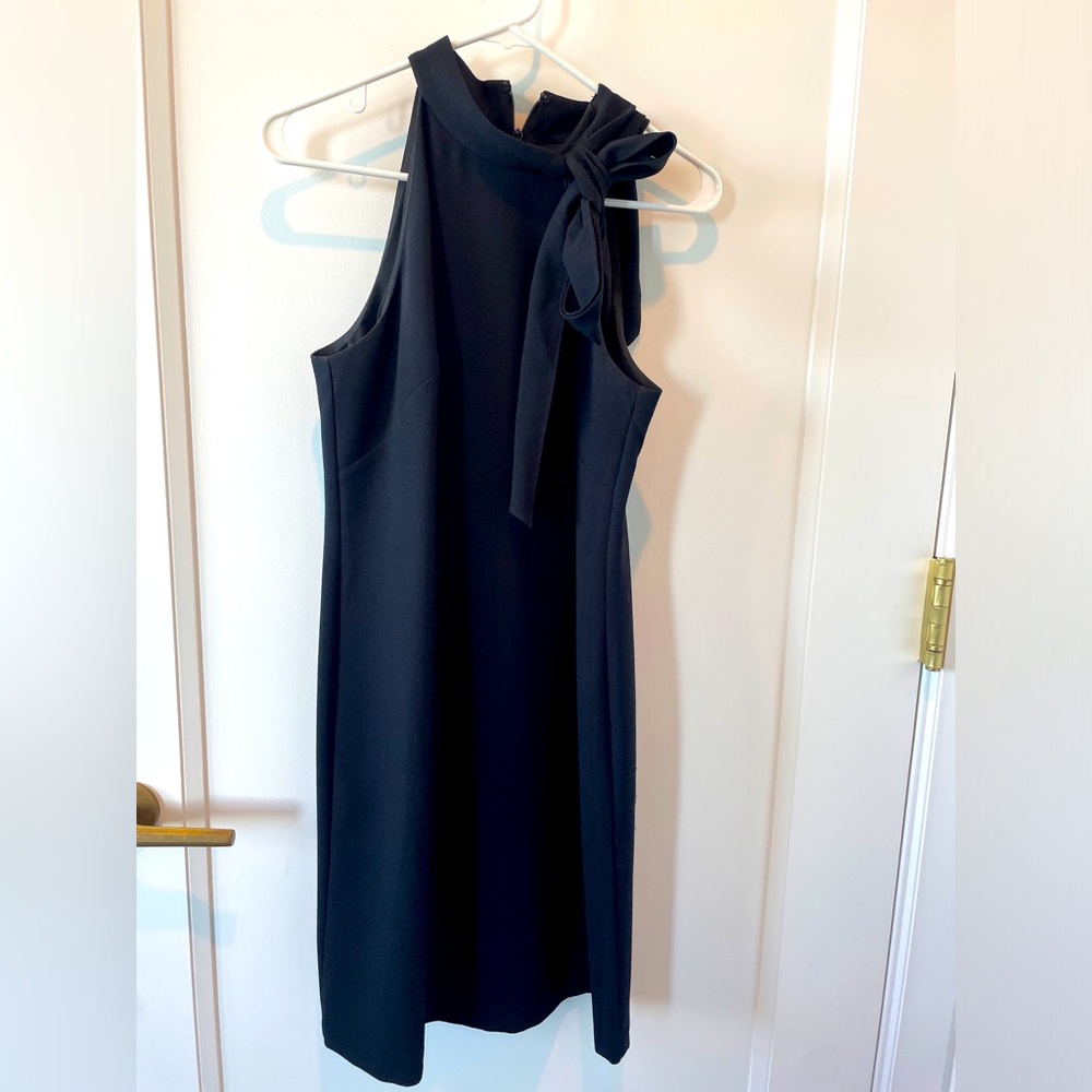 Vince Camuto dress with bow at the neck